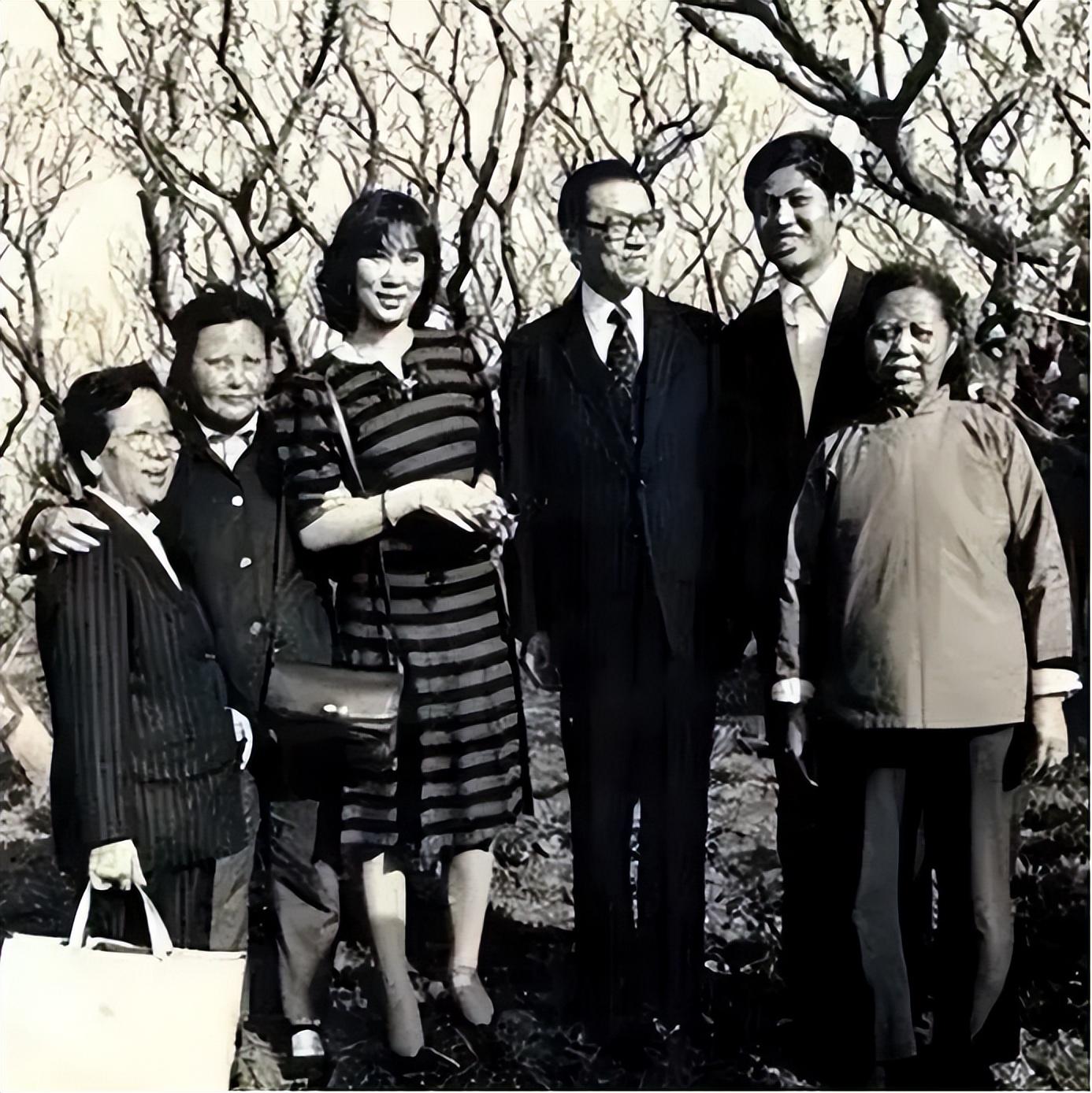 回顾奚秀兰:《阿里山的姑娘》走红嫁豪门遭驱逐,今生活让人羡慕