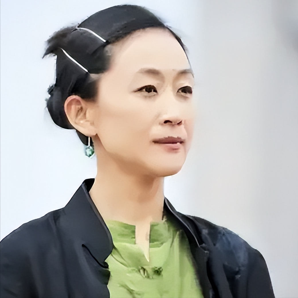 回顾陈瑾:20年不吃米饭,与哥哥相约不结婚不生育,如今过得怎样