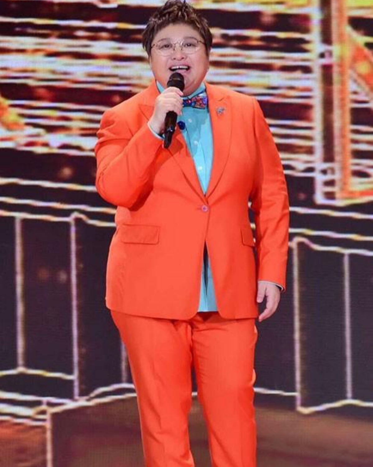 韩红想要郝蕾的孩子