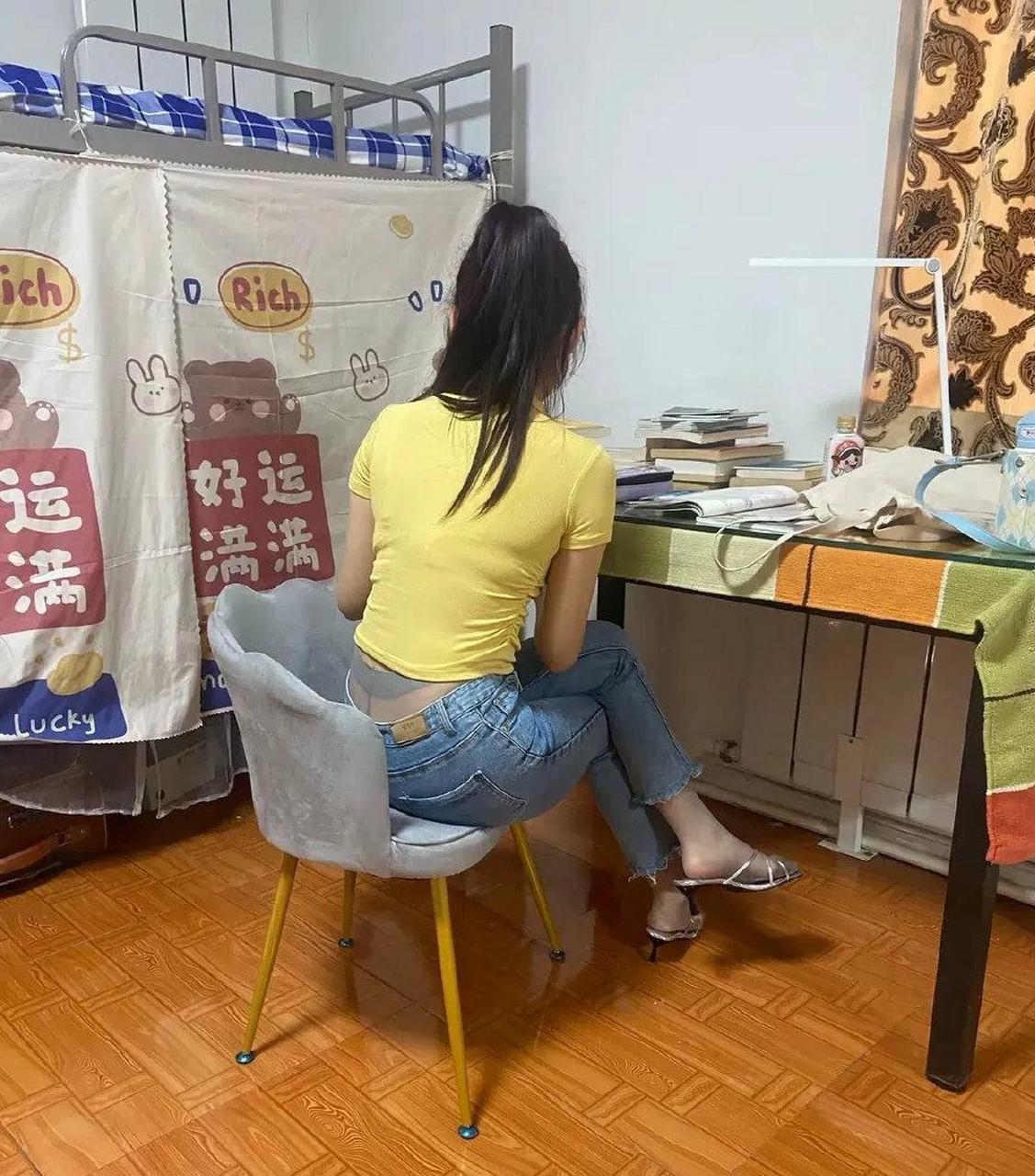 看看深圳电子厂的女生宿舍吧