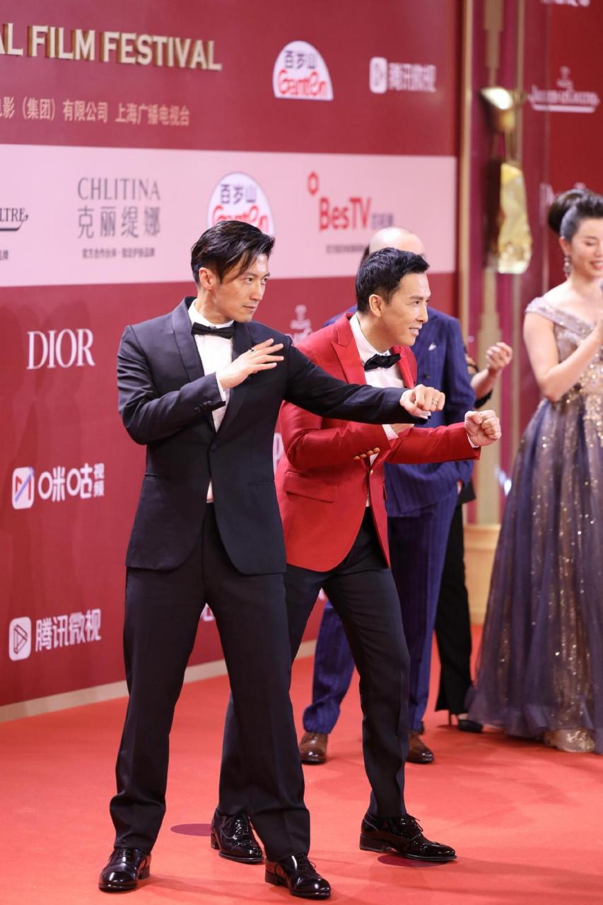 谢霆锋甄子丹,潇洒同框,帅爆了