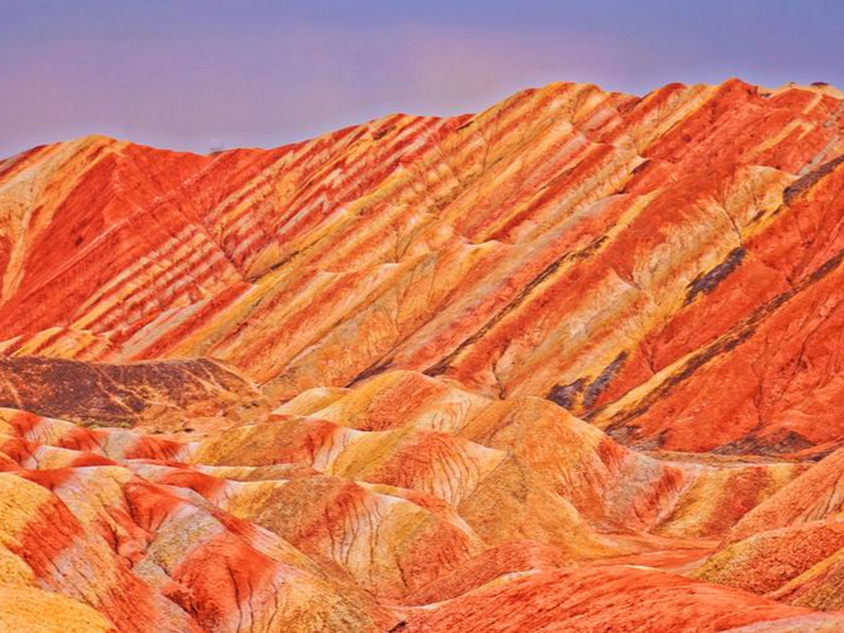 古今之旅回盼千年#甘肃张掖七彩丹霞:是中国独有的彩色丘陵地貌由 