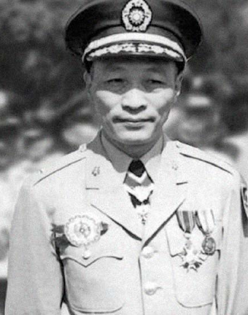 他是戴笠的得意门生,潜伏延安三年回军统,晚年回大陆治病受礼遇