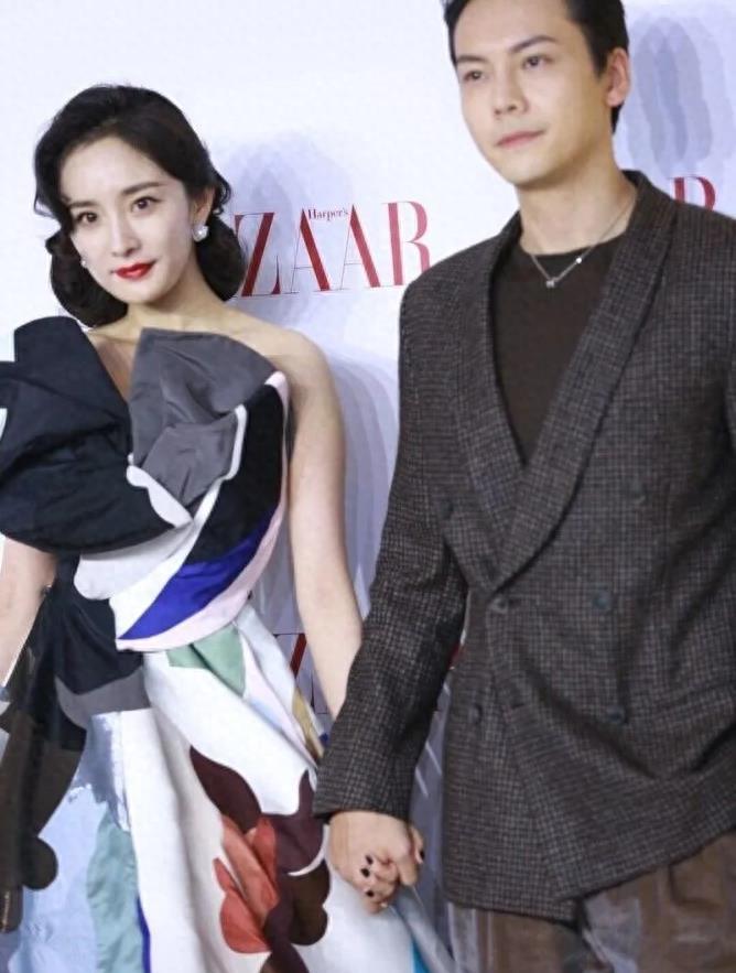 杨幂和陈伟霆的故事告诉众人,只有自己实力强大才能在娱乐圈站稳