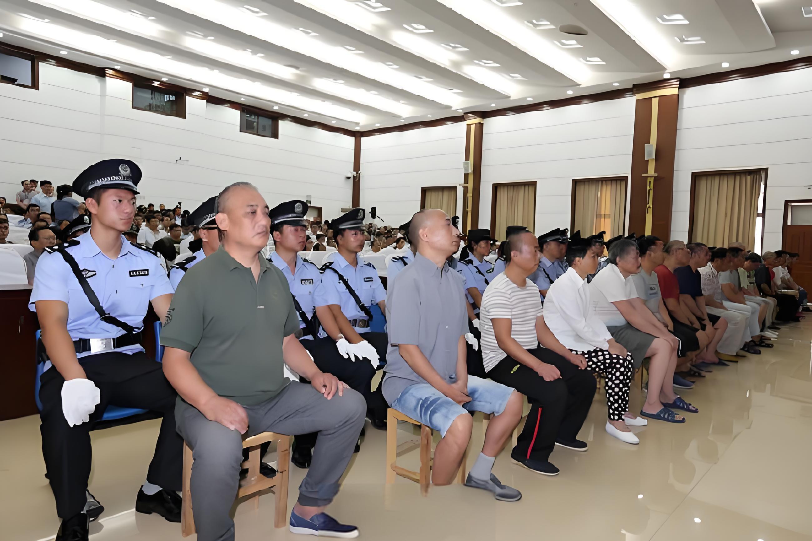 漯河王华的女人图片