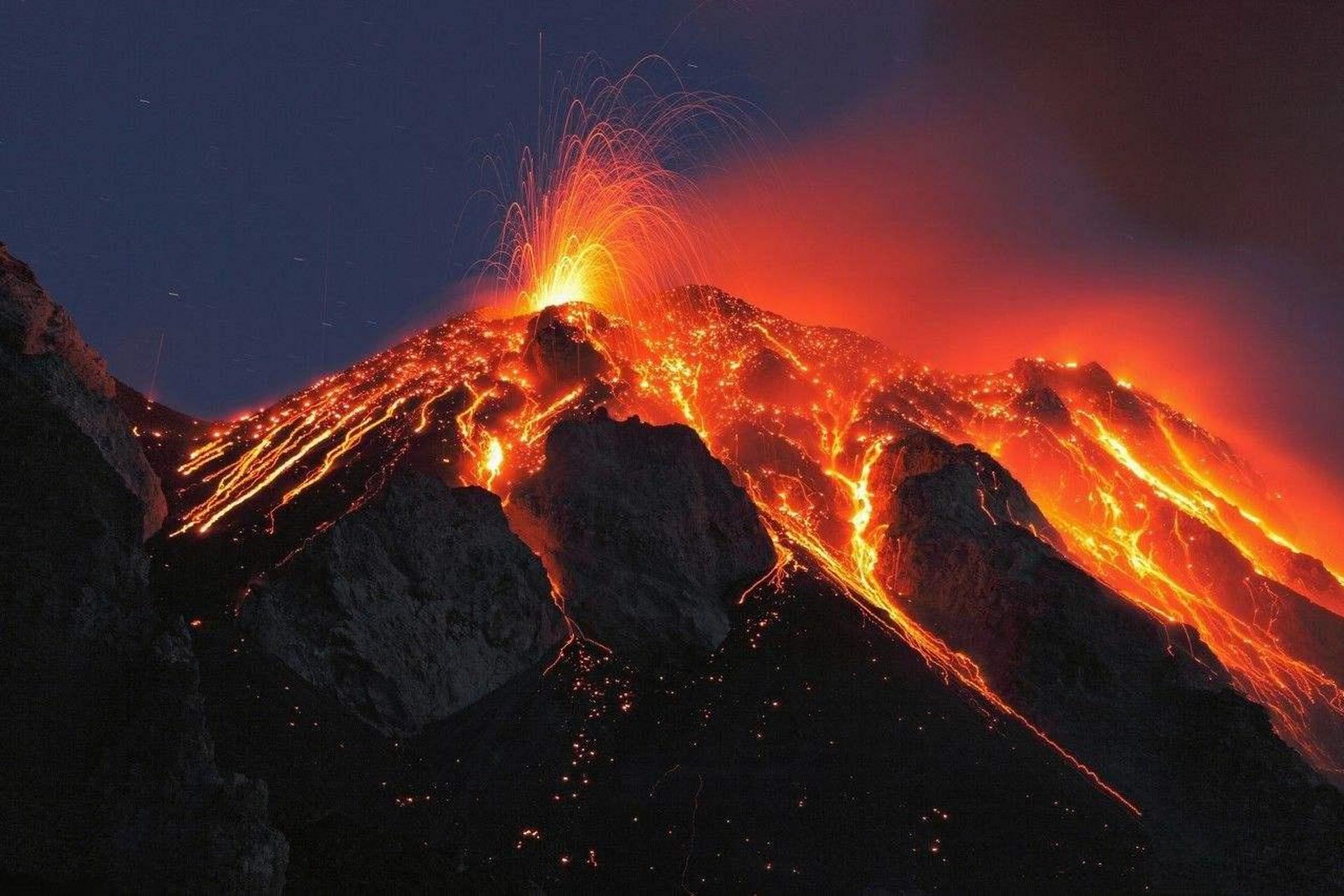 火山的种类图片大全图片