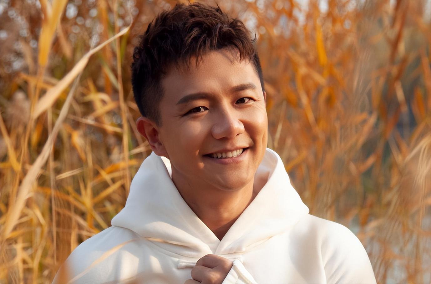 体操冠军聚会!刘璇杨云被赞冻龄,李敬认不出,李安琪老到不敢认