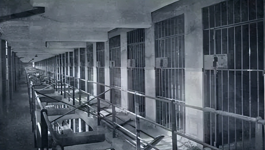 军统特务毛森回浙江省亲,一生犯下累累罪行,晚年病死美国