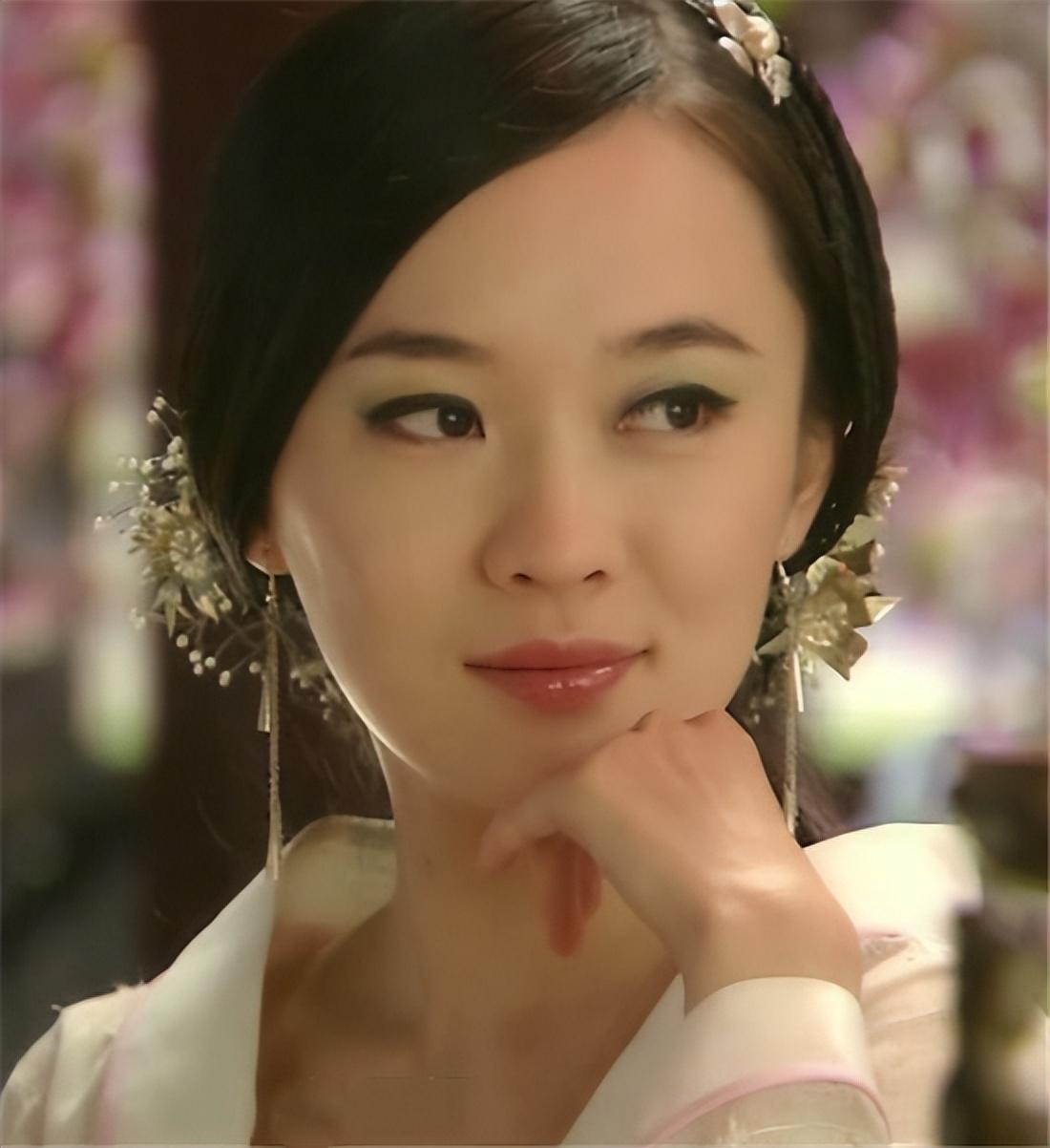 回顾:13位演过"苏妲己"的女星,在柔媚入骨面前,清纯一文不值