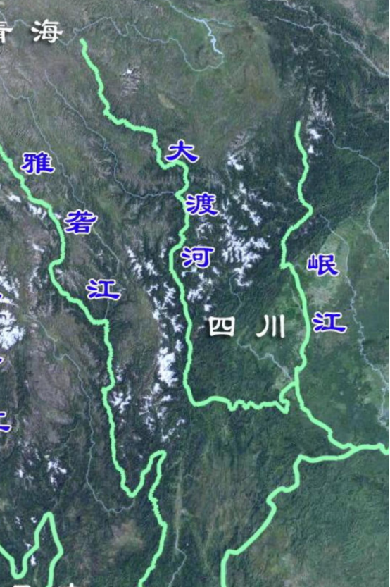 2,看流域面积,岷江的流域面积只有3.39万平方公里,而大渡河的流