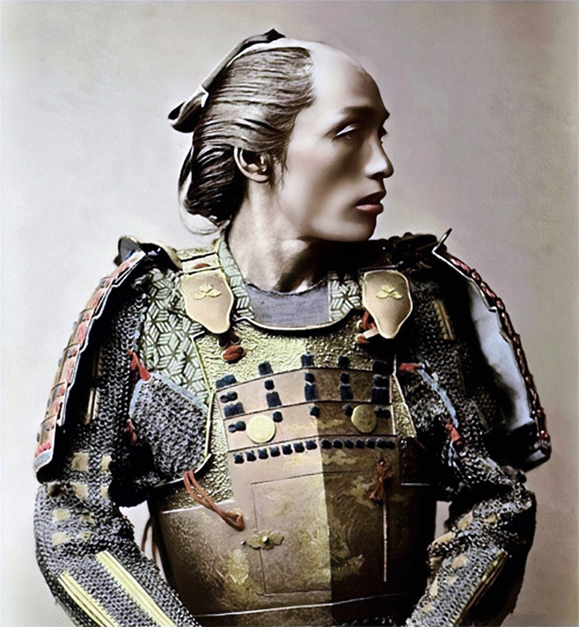 卢旺达传统发型"阿玛孙祖",日本武士"月代头",清朝大辫子 .