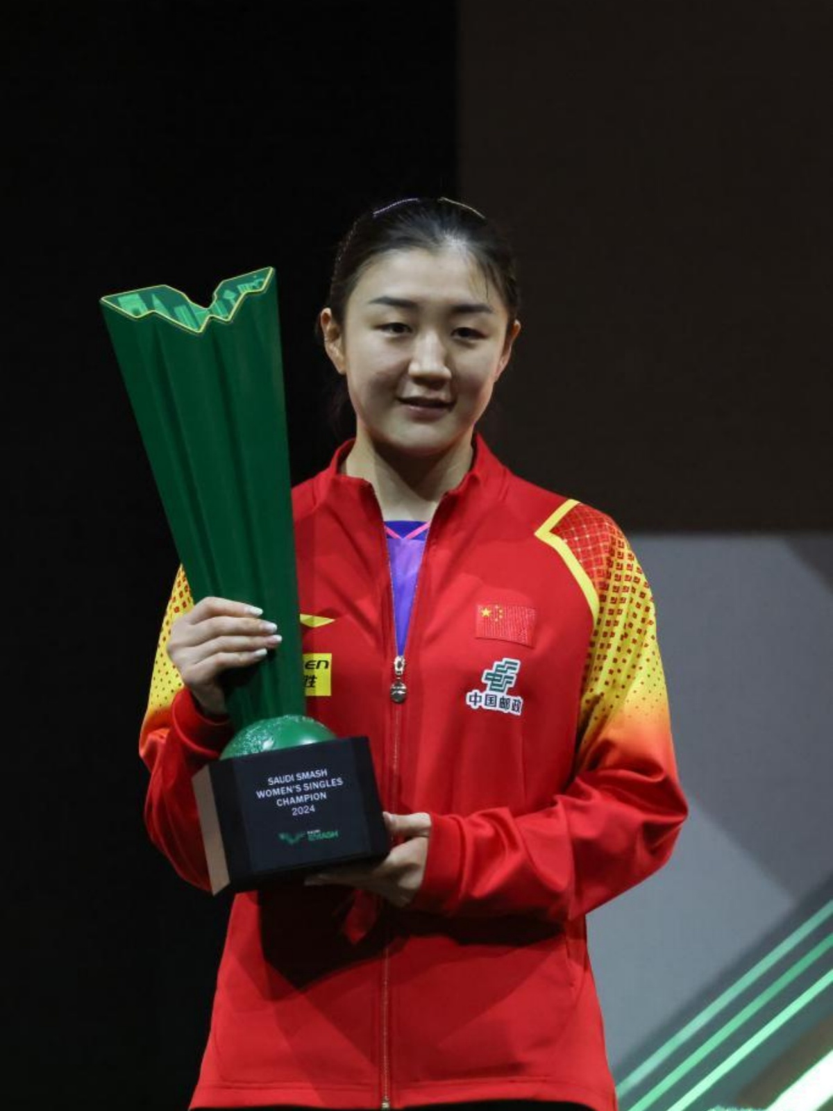 乒乓球运动竞争激烈,选手的表现与成绩往往受到多方面因素的影响.