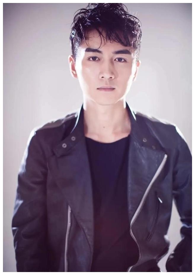 来看看安徽籍的男演员们,哪一位是你们心中的白月光呢!