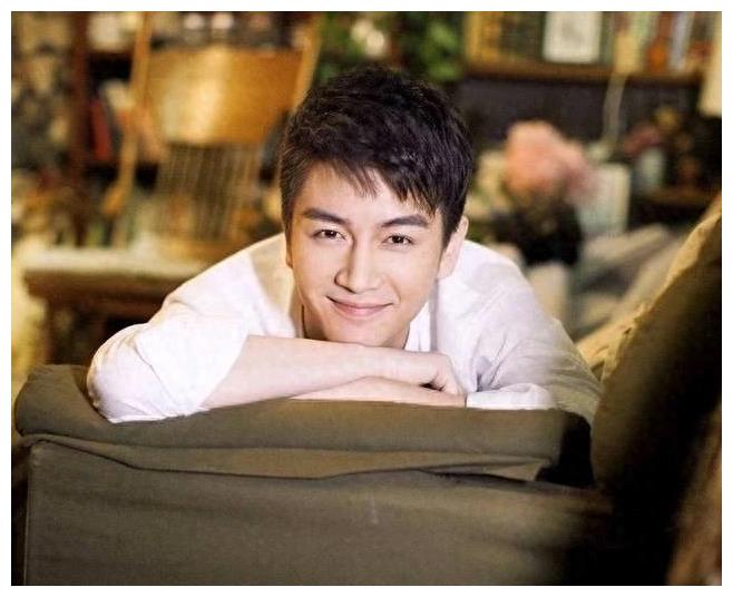 来看看安徽籍的男演员们,哪一位是你们心中的白月光呢!