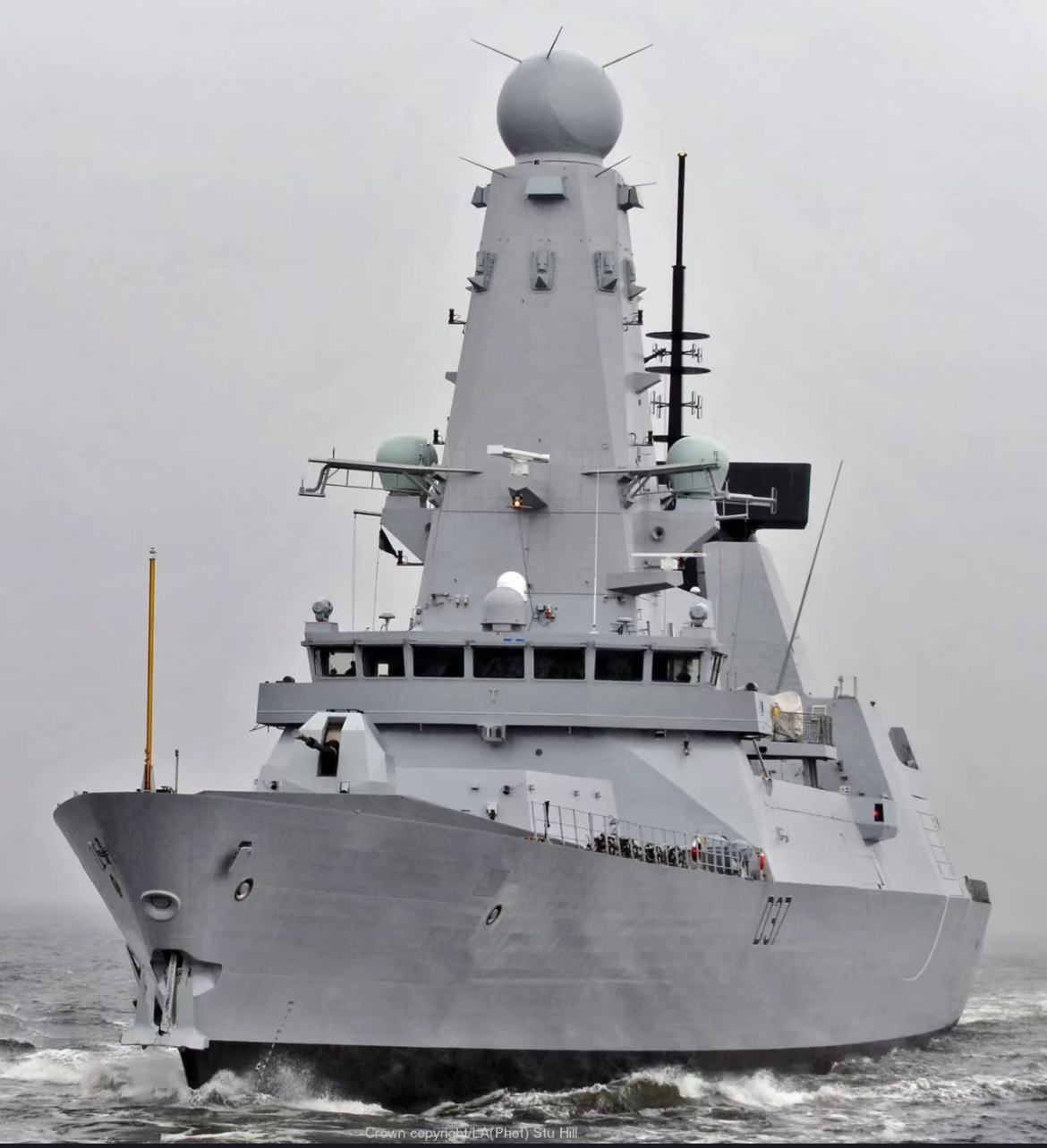 45型驱逐舰是我小时候收集杂志时的明星角色,很文章大篇幅的介绍分析