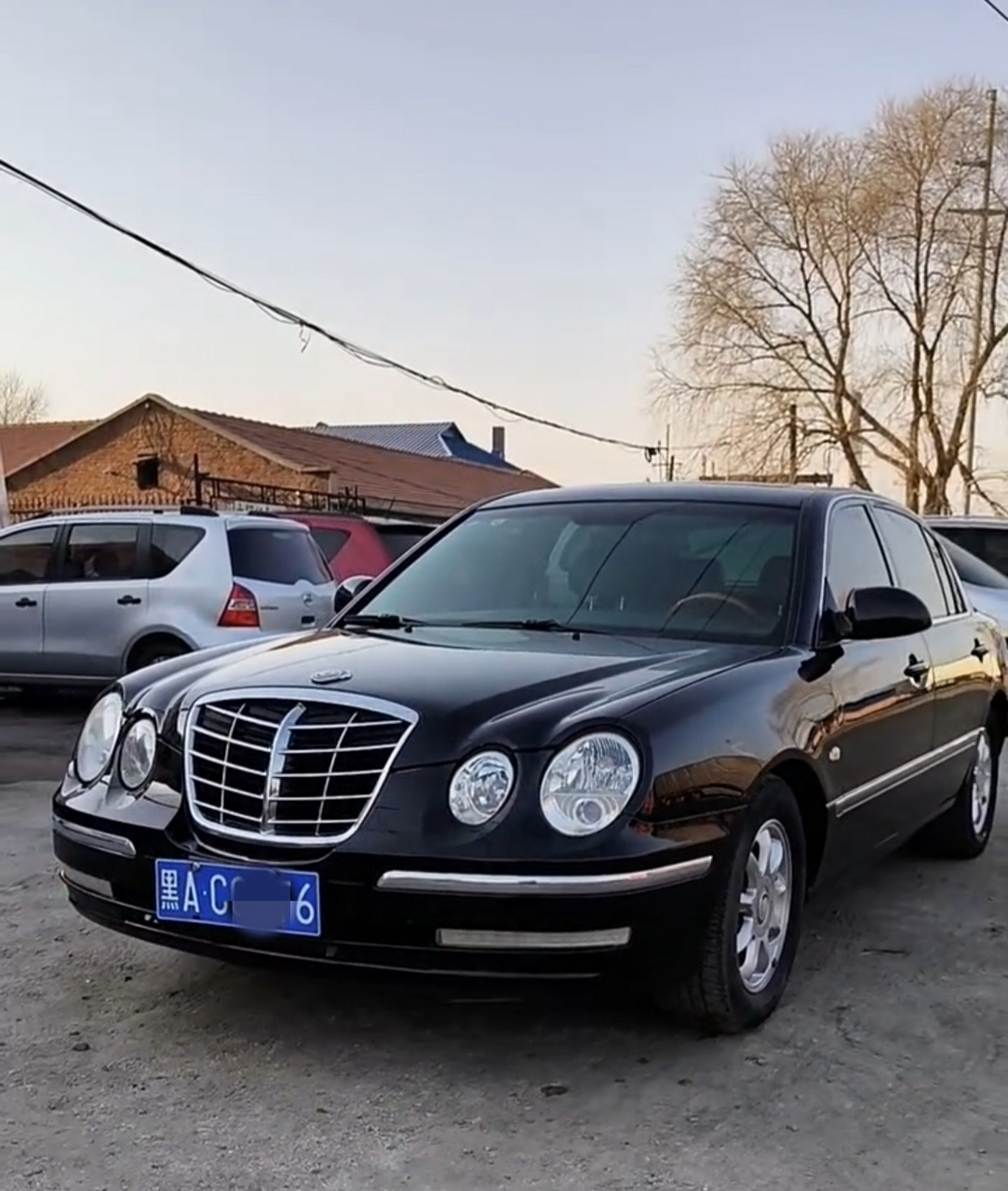 17年的老车了,也是一代经典车型,看看你认识这是什么车吗?