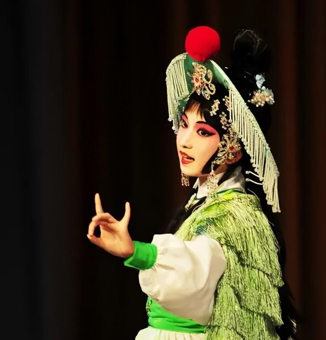 突发!石维坚逝世:父亲和继母曾因他跳楼自杀,其妻子是京剧名家