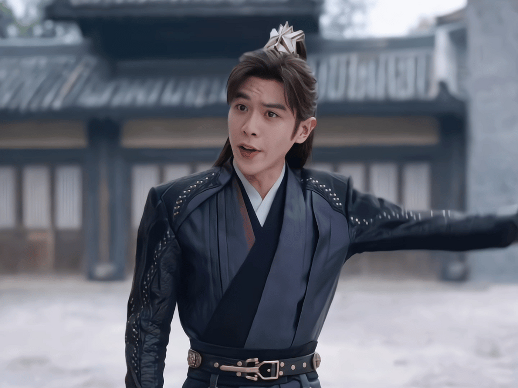 张若昀《庆余年2》里饰演的范闲非常到位,细节处理得非常好.