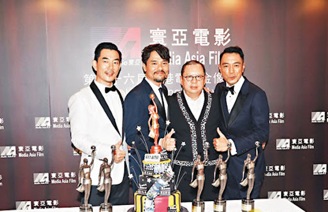 都说爆红靠运气,长红靠态度,任贤齐似乎印证了这点,后来为了替钮承泽