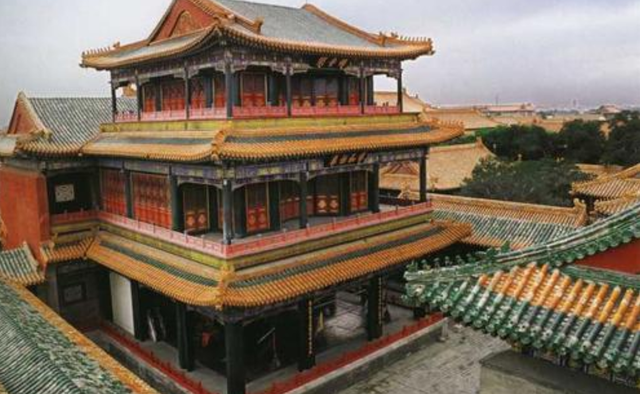 清朝皇帝没登基之前除了雍正有潜邸雍和宫,其他皇帝有没有潜邸?