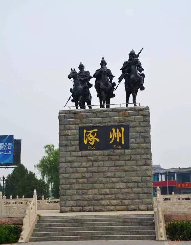 阎锡山两次暗害傅作义未遂,两人恩怨几十载,49年讥讽傅历史少见