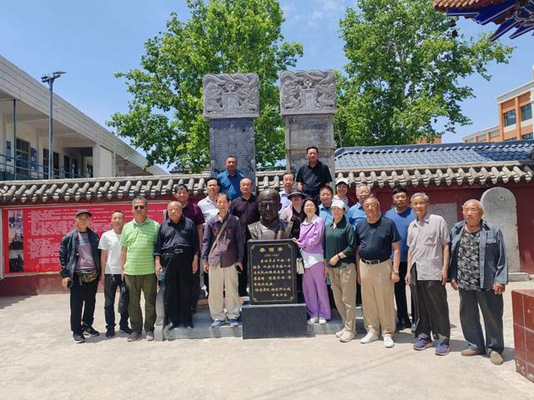 [原文:巩义回郭镇清西李氏宗祠参.