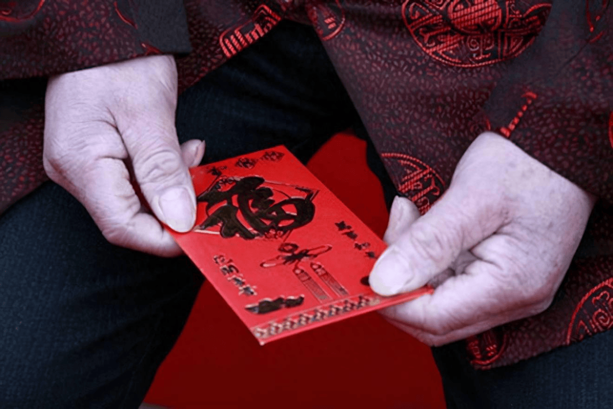 初恋住院做手术,丁姐瞒着丈夫去照顾,初恋出院后,她的家没了