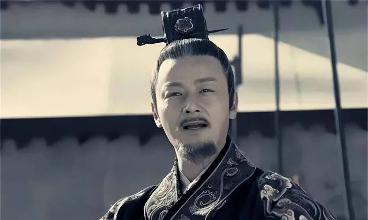 汉朝大臣周勃因被人告发说他要谋反,被打入大牢.