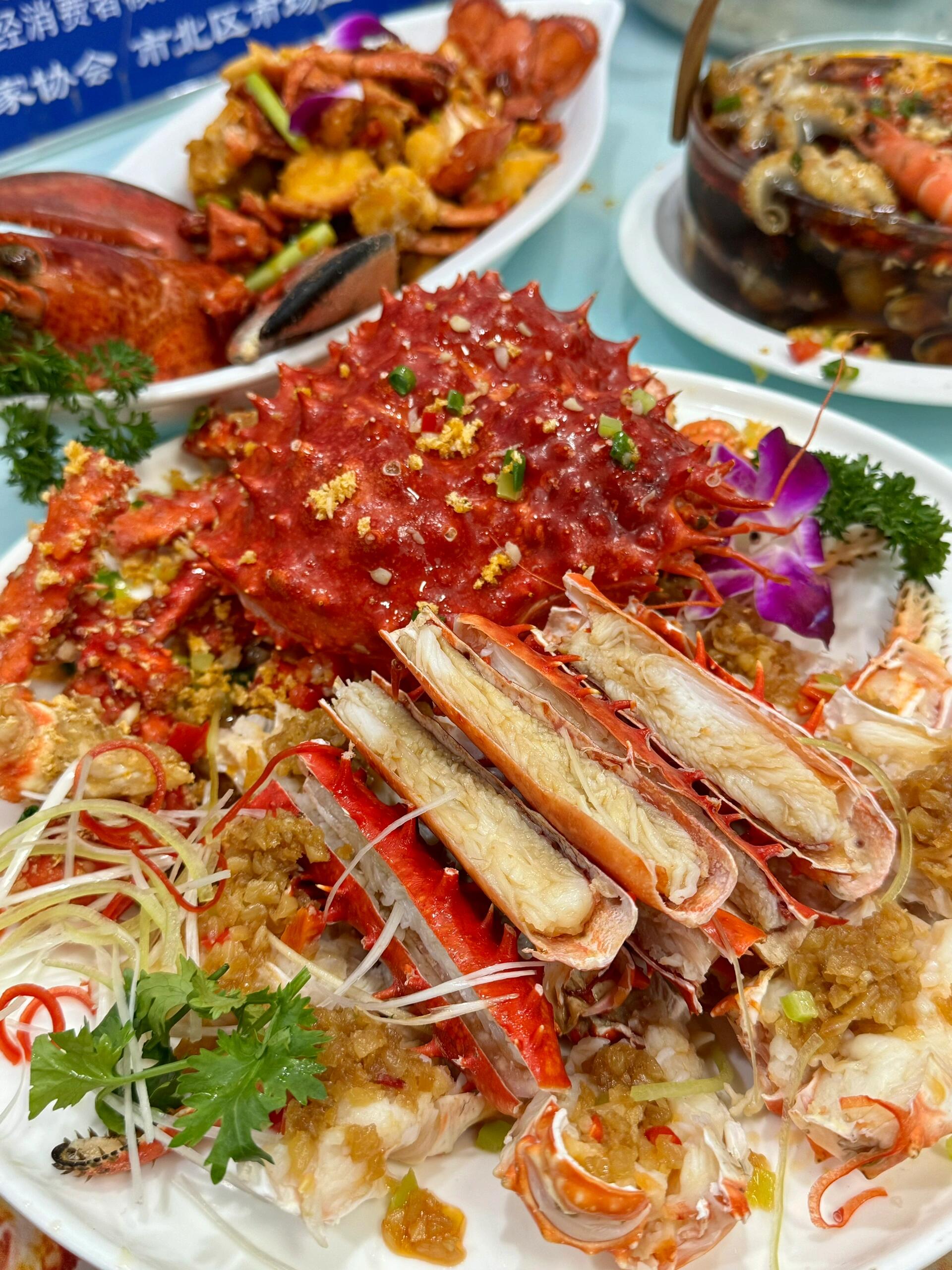 不懂就问青岛人都是这么吃海鲜的吗…|||来青岛了!