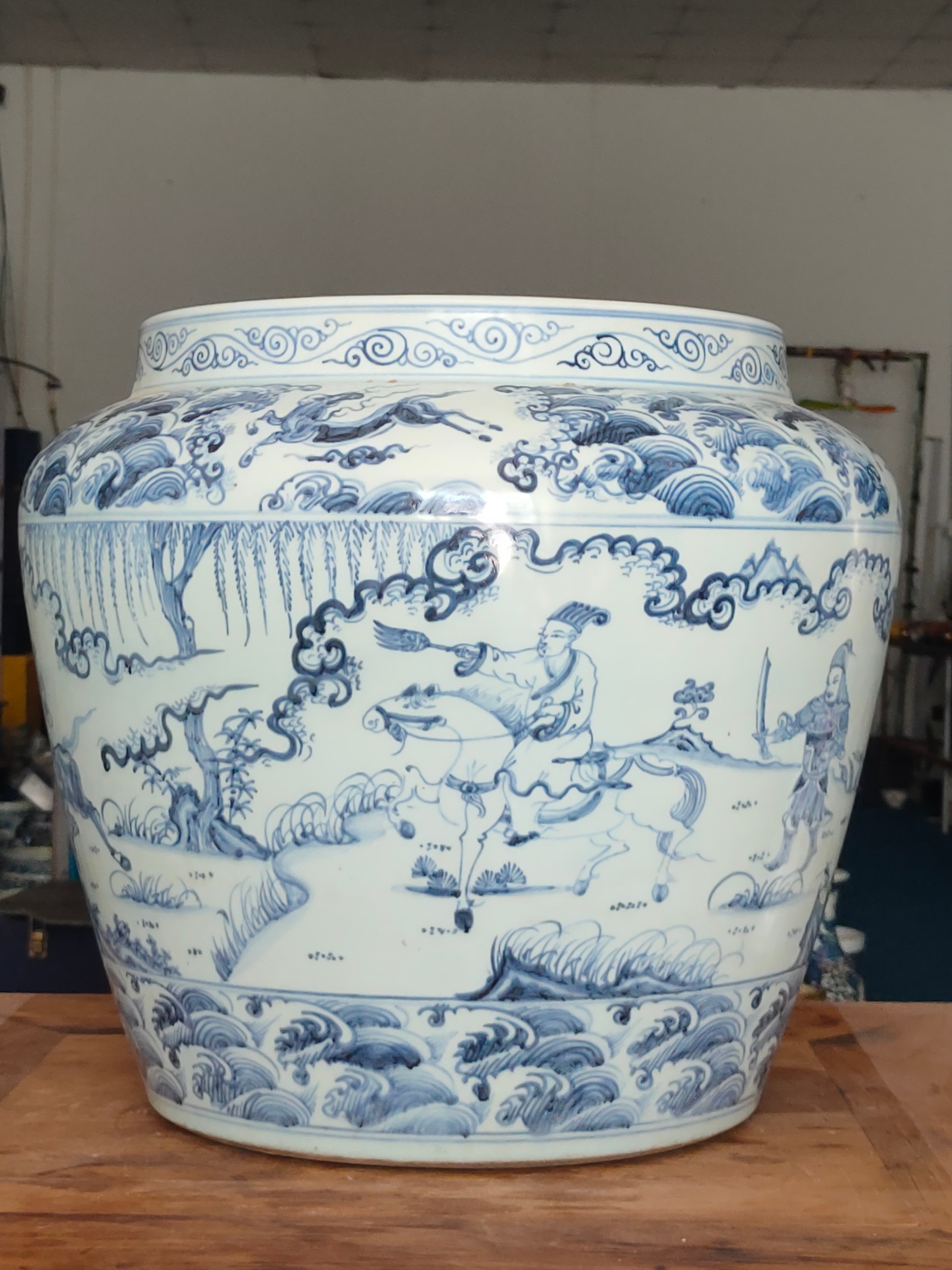 全美品元代顶级青花瓷人物缸,器型周正