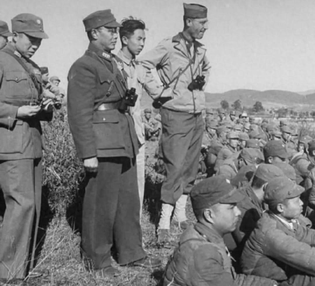 1957年,李涛上将时隔30年回乡,嘱咐持枪警卫:回家了,收起来
