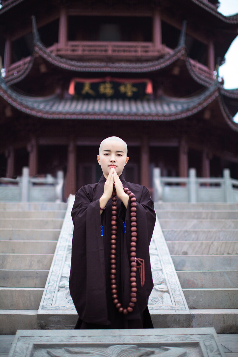 法门寺"尼姑"越来越多,几乎个个美若天仙,游客:千万别贪图美色