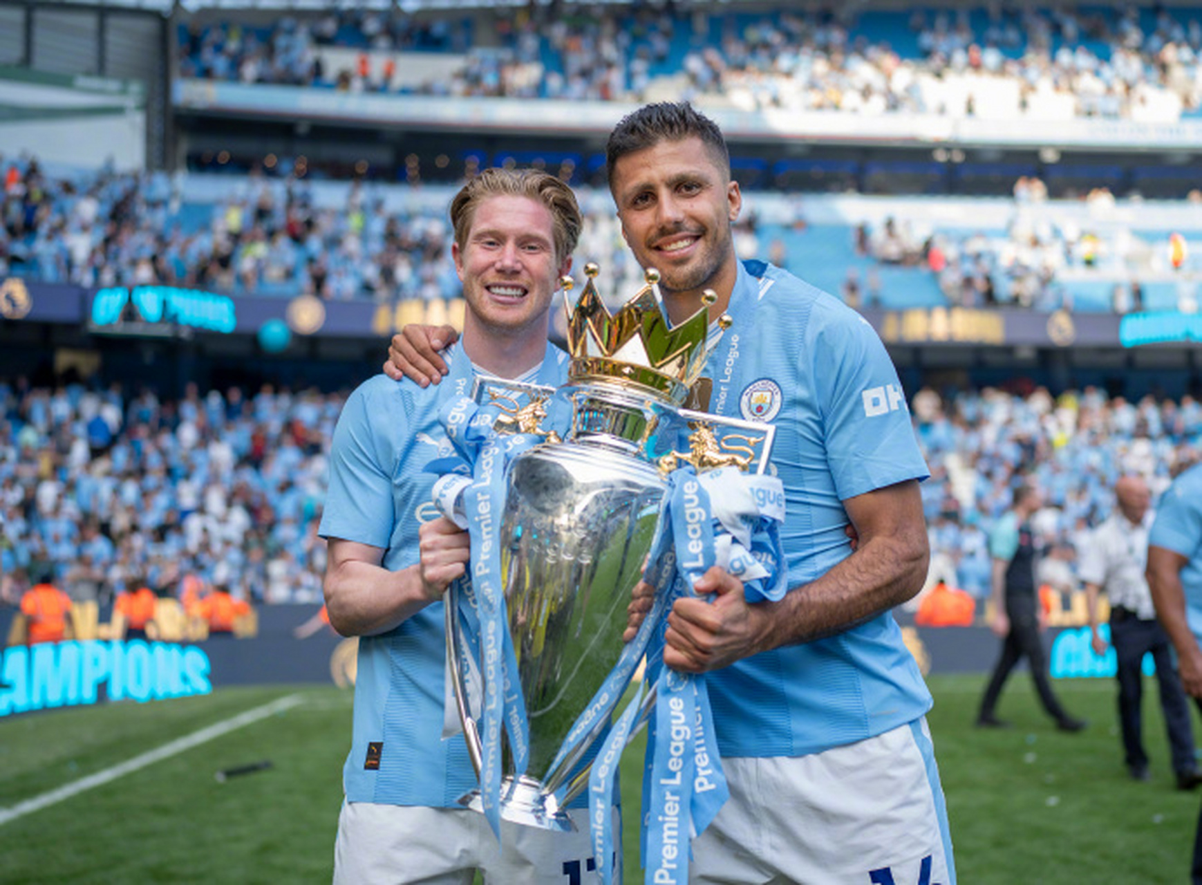 曼城英超四连冠#  恭喜曼城足球俱乐部夺得2023/24赛季英超冠军,实现