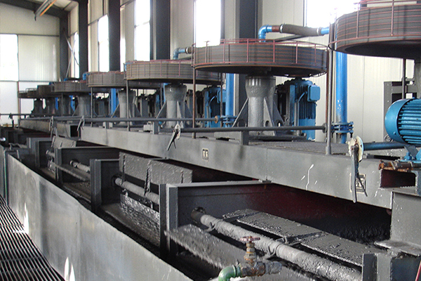 铁矿石选矿设备厂家哪个好价格怎样 铁矿石磁选机价格