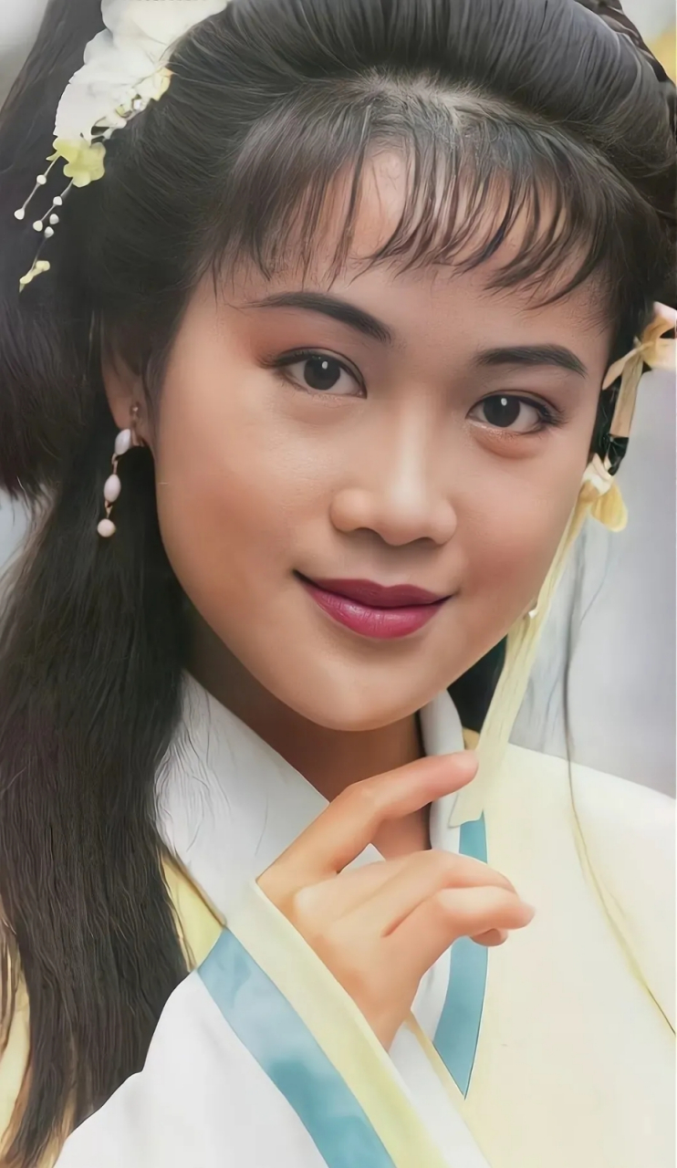 古装美女梁小冰美图分享