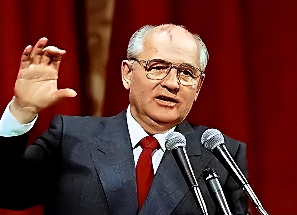 历史竟如此开玩笑?当年苏联解体前,美国曾劝说苏联内部分裂势力