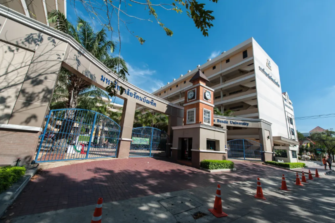 「泰国留学攻略」这5所私立大学才是真宝藏,选对了前途无量!