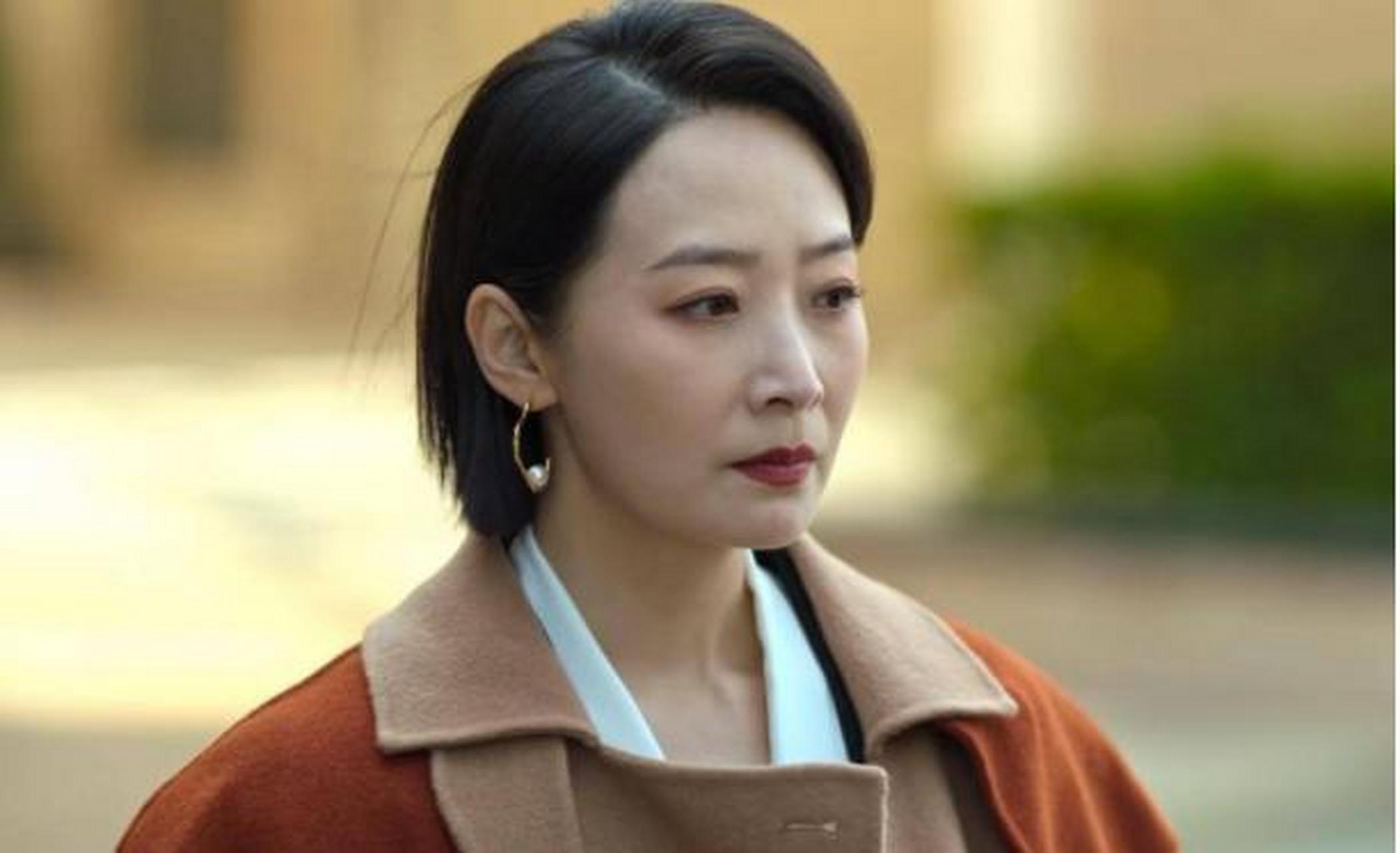 曲栅栅:不后悔嫁黄海波,养家糊口多年无怨言,今靠《狂飙》成名