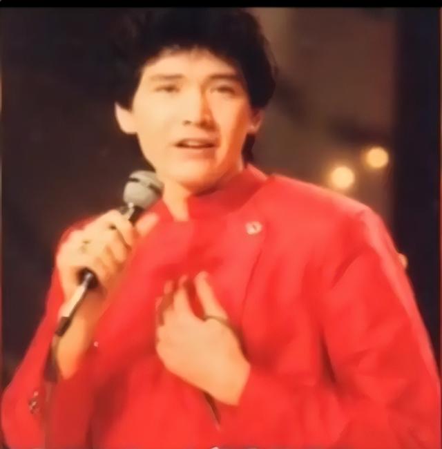 费翔母亲情史曝光,人生经历比儿子更传奇,或是"余则成"遗孀!