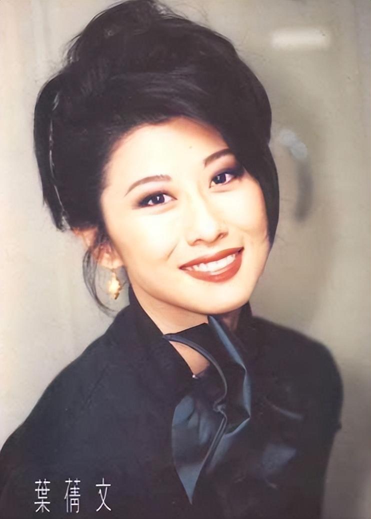 叶倩文:嫁自己老师,63岁白头无儿无女