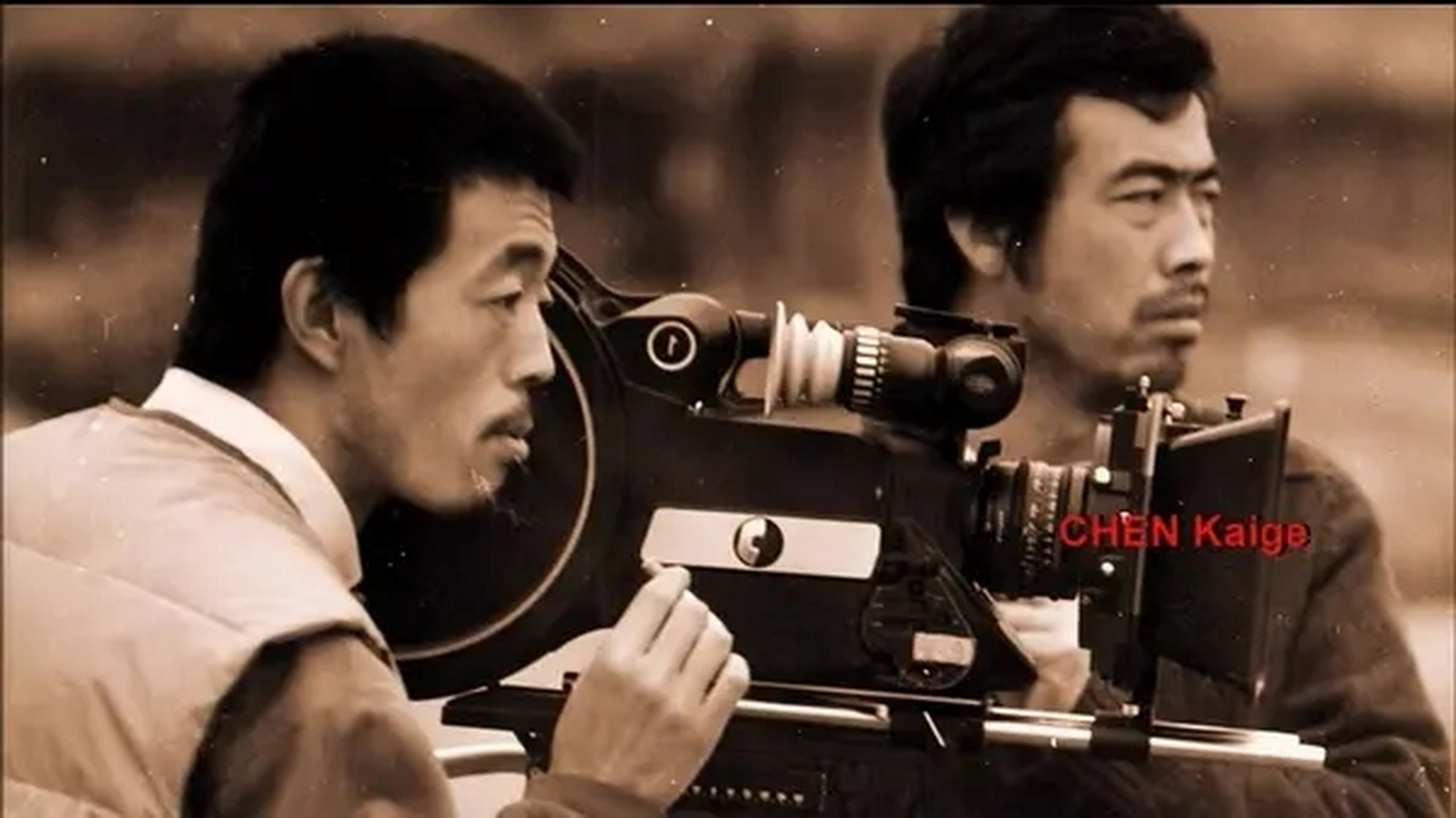 第五代导演以独特个性视域为中国电影注入新活力,张艺谋作品狂放风流