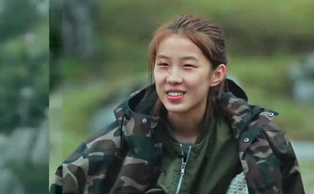 17年《变形记》刘思琦:16岁吃饭靠人喂,每天花销过万,如今怎样