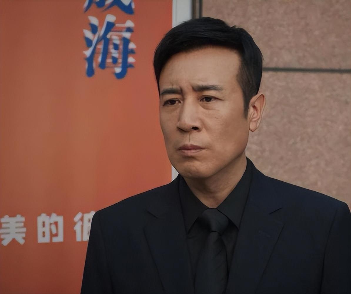 著名演员于和伟:我这辈子最正确的决定,就是娶了一个平凡的妻子