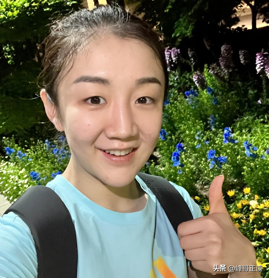 别的运动员社交账号很少发布私生活照片,而陈梦不仅更新频率高,还有