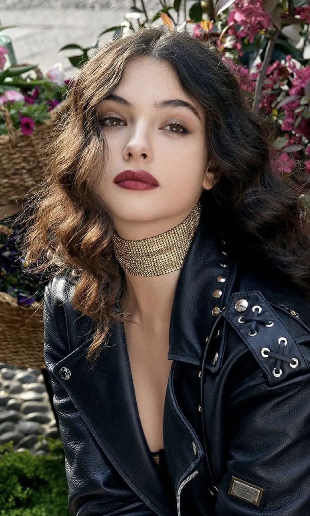 她是"最美星二代",戴娃·卡塞尔的颜值你打几分?