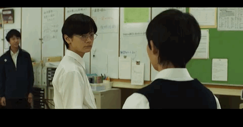 当会突然为用了多年的花雨伞感到羞耻,当开始在电影里发现爱,当可以若