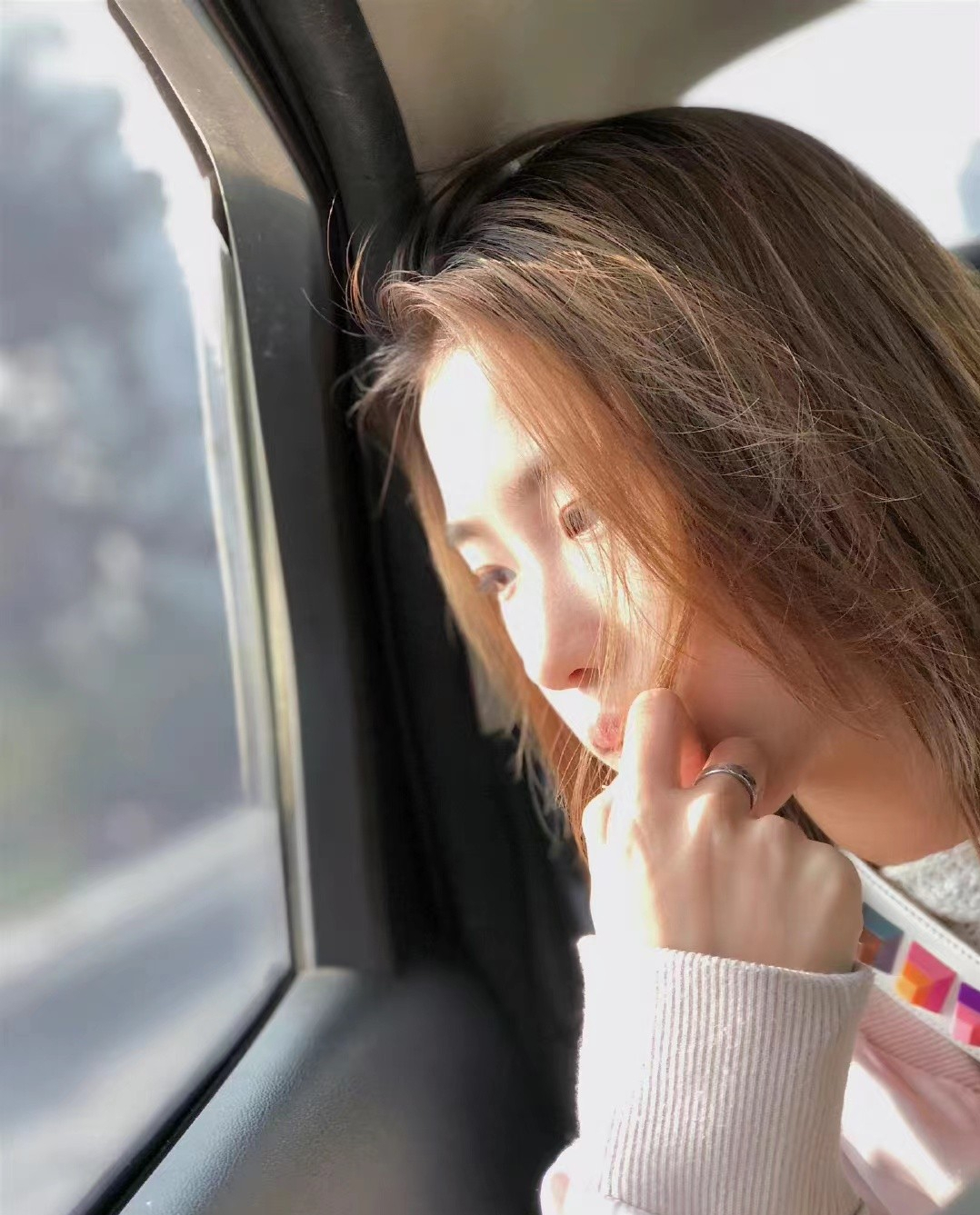 17年《变形记》刘思琦:16岁吃饭靠人喂,每天花销过万,如今怎样