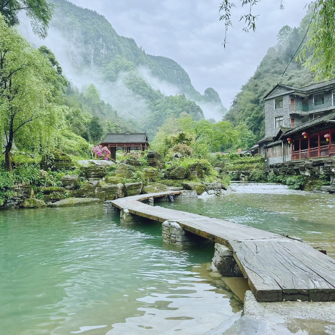 吉首市周边的旅游景点图片