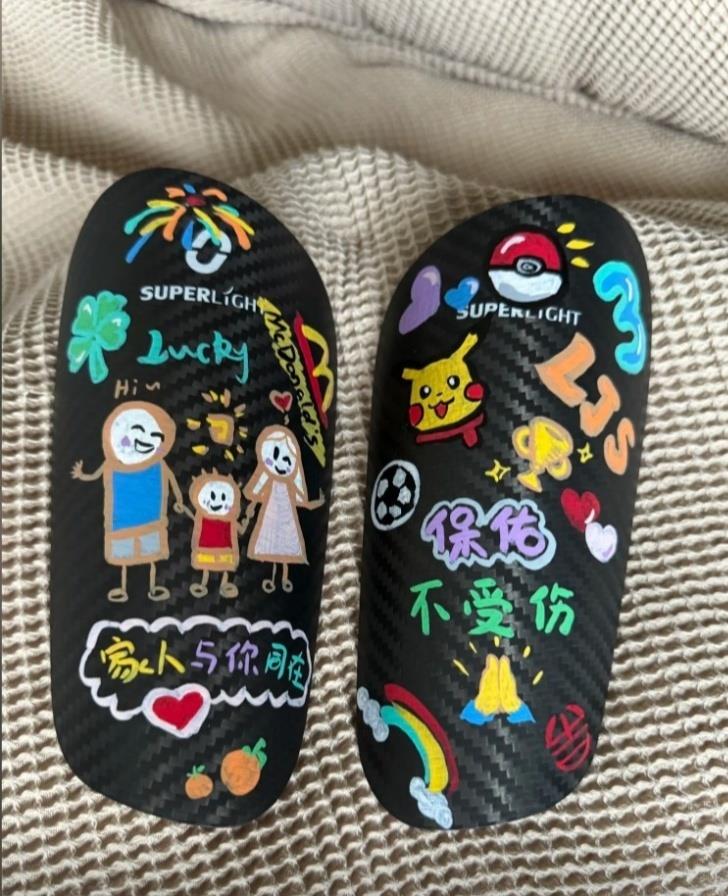 慕了!刘军帅妻子送刘军帅"520"礼物,晒两人恩爱合照