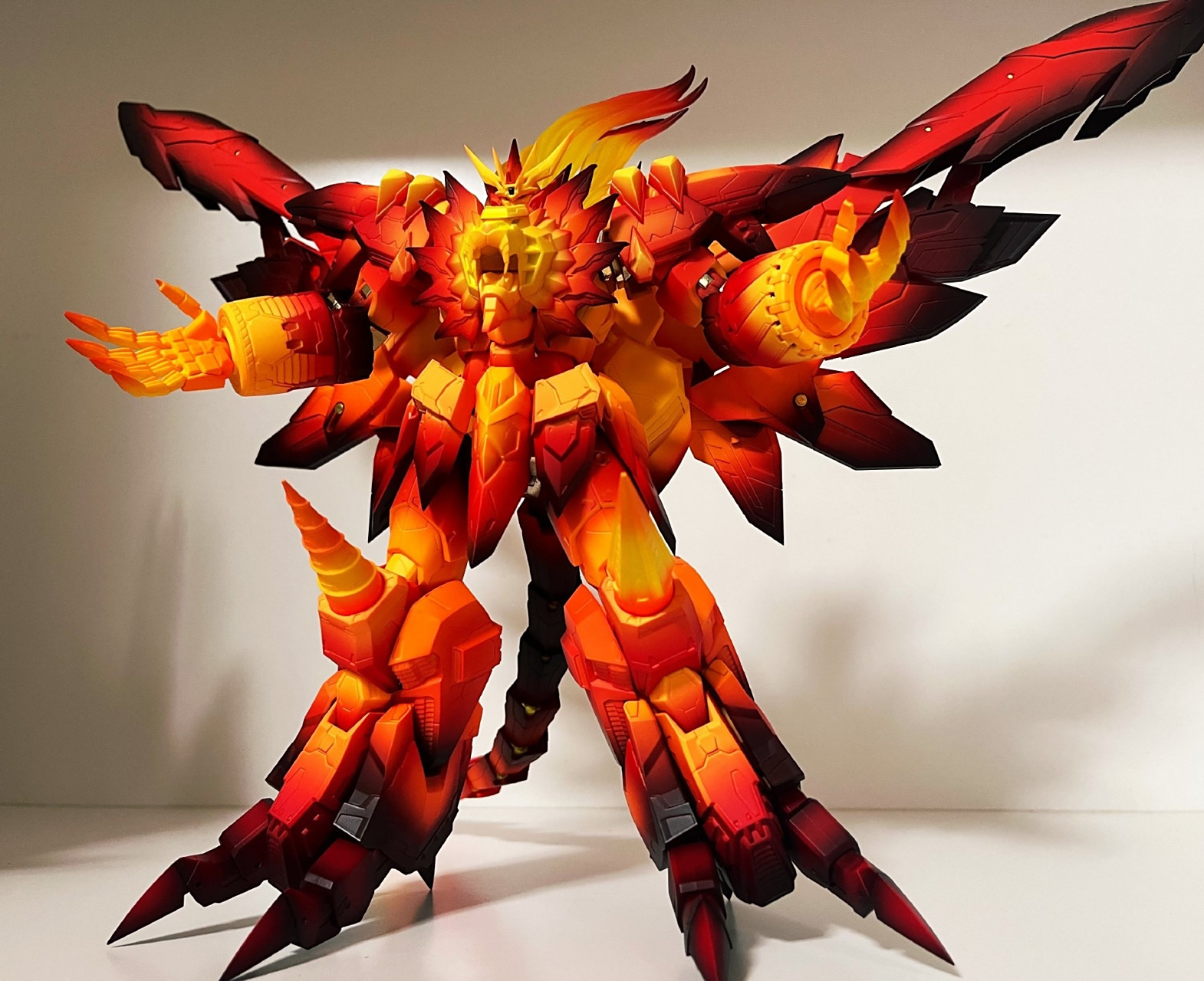 模型欣赏:amakuni"机神 霸界王始源勇者王 玩家开盒实物,整体采用了